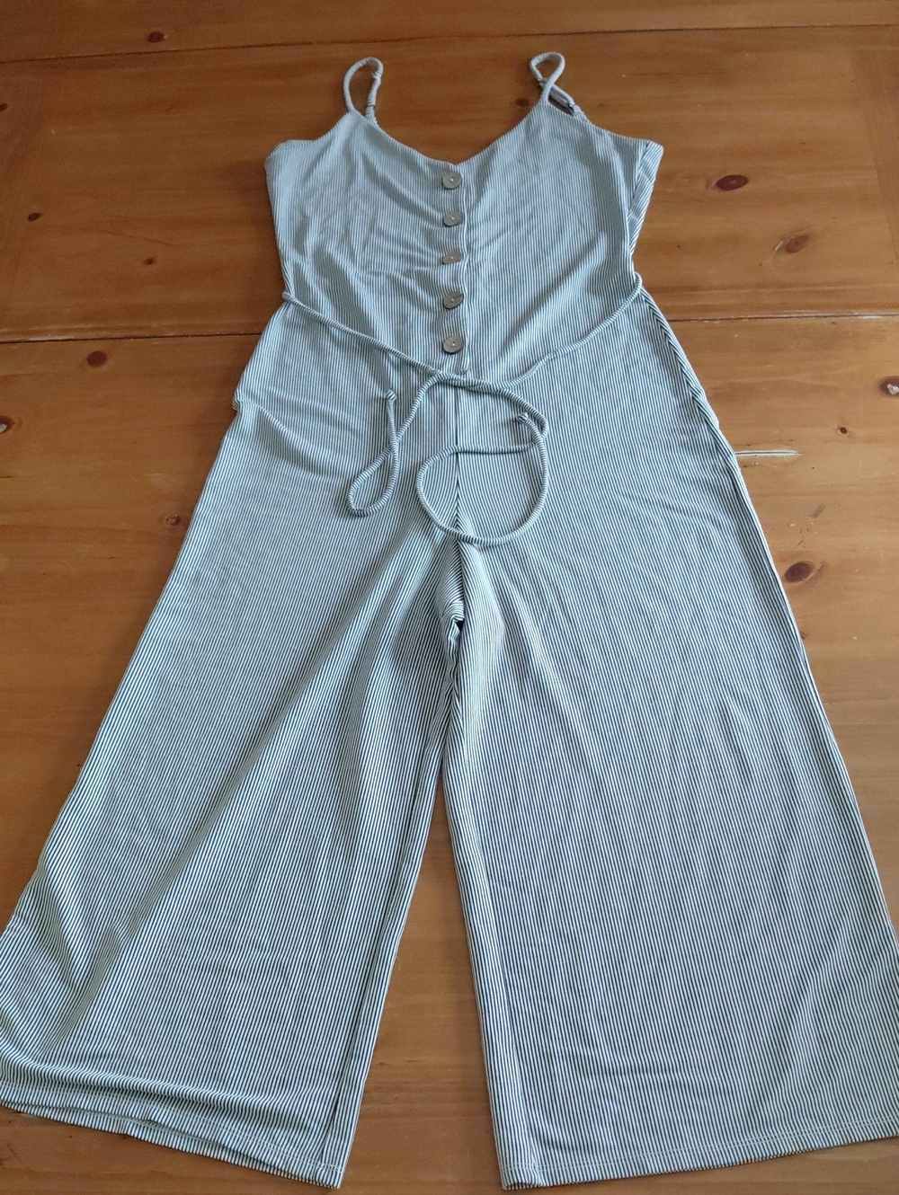 Daytrip Gray Striped Cropped Wide Leg Jumpsuit Medium